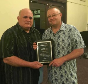 Al Myers receiving the Ciavattone Award from Frank Ciavattone at the 2019 IAWA Worlds.