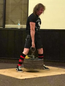Stevie Shanks lifting 330 kilograms in the Shanks Lift.