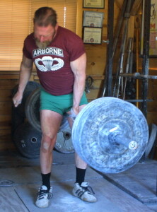 Dan Wagman shared with us that he got all fired up watching RJ pull a huge 131-pound deadlift-no thumbs-one arm and then gave 246 pounds a successful ride for a new all-time record in the 80 kg weight class. Pictured Dan’s second attempt with 236 pounds.